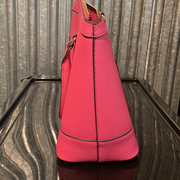 BRAND NEW ANNE KLEIN HANDBAG - Picture 2 of 9